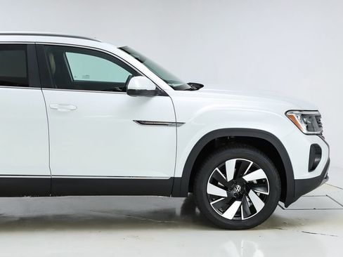 New 2026 Volkswagen Atlas Cross Sport SEL image 12