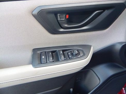 Certified 2025 Subaru Forester w/ Convenience Package #1 image 14