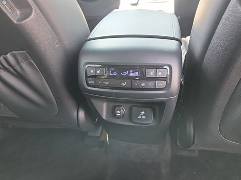 Used 2020 Hyundai Palisade Limited AWD/4WD image 24