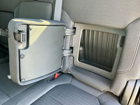 Used 2021 GMC Sierra 1500 Elevation image 30