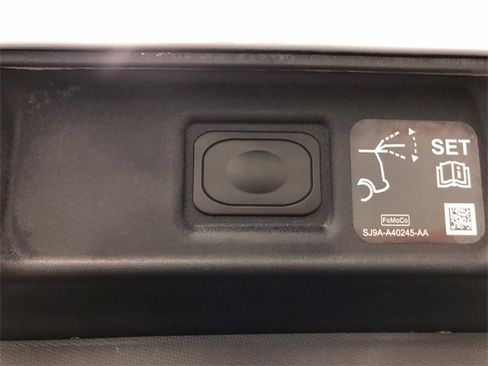 Used 2025 Ford Mustang Mach-E Premium image 9