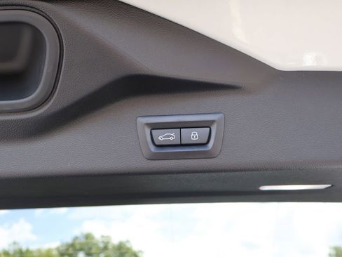 New 2026 BMW X5 xDrive40i w/ Premium Package image 28