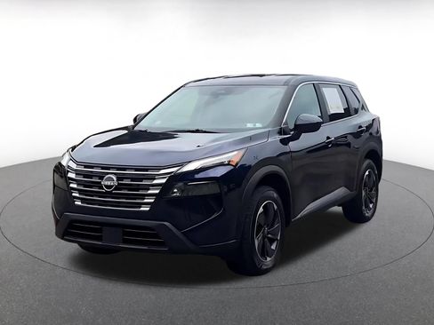 Used 2025 Nissan Rogue SV AWD/4WD image 7