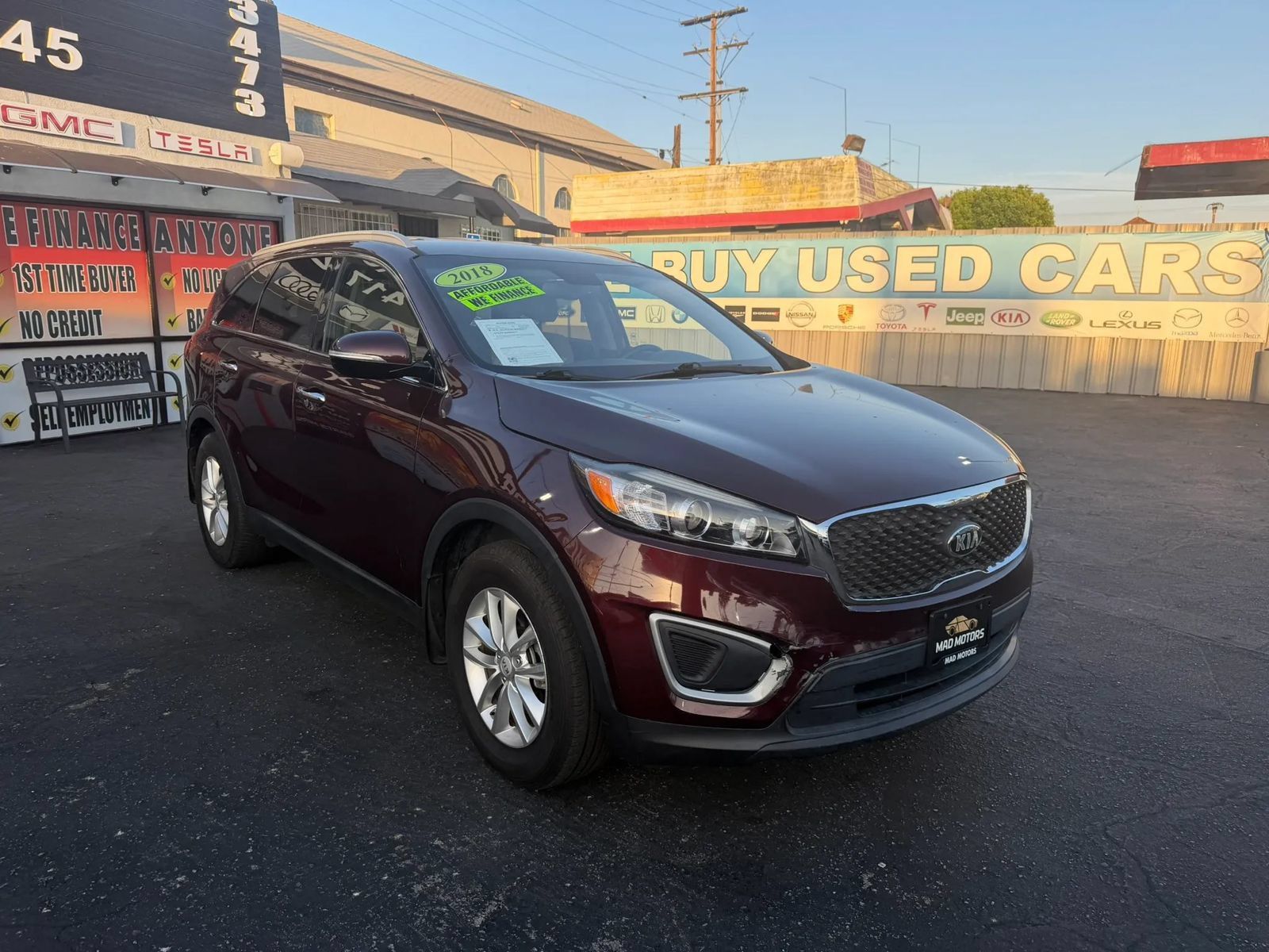 Used 2018 Kia Sorento FWD image 2