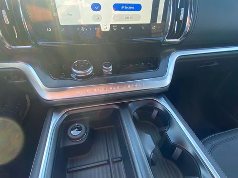 New 2026 Ford Expedition Max Platinum w/ Stealth Appearance Package image 17