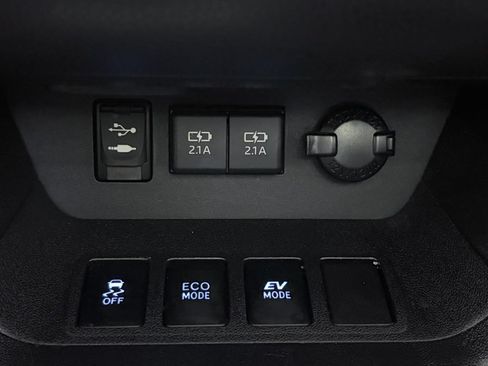 Used 2019 Toyota Highlander Limited Platinum AWD/4WD image 21