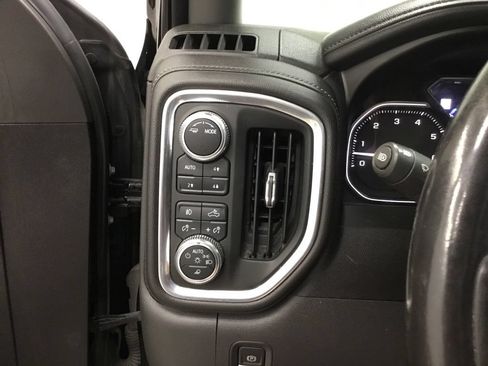Used 2021 GMC Sierra 1500 Denali w/ Driver Alert Package II AWD/4WD image 10