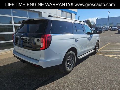 Used 2025 Ford Expedition Active AWD/4WD image 7