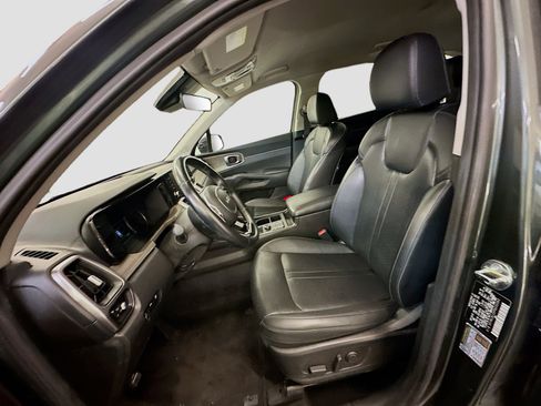 Used 2023 Kia Sorento S AWD/4WD image 13