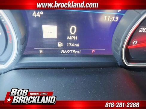 Used 2021 Chevrolet Suburban Z71 w/ Z71 Off-Road Package AWD/4WD image 27
