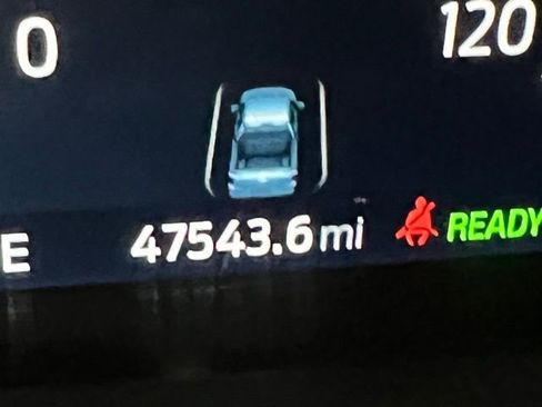 Used 2023 Ford F150 Lariat w/ Equipment Group 502A High image 32