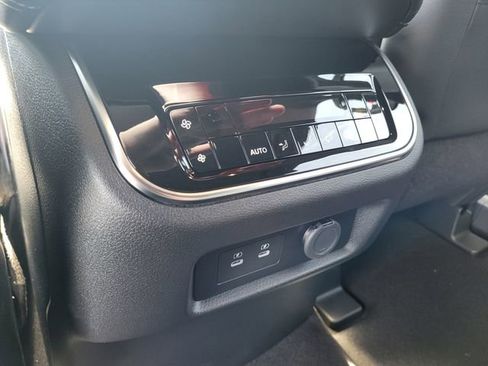 New 2025 Nissan Armada SL w/ Captain's Chari Seat Package image 36