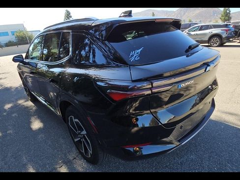 Used 2025 Chevrolet Equinox EV LT FWD image 5
