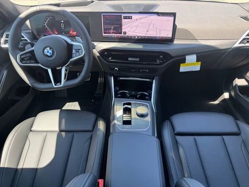 New 2026 BMW 330i xDrive Sedan w/ M Sport Package AWD/4WD image 17