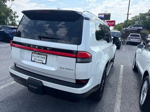 Used 2024 Lexus GX 550 w/ Accessory Package (Z1) AWD/4WD image 6