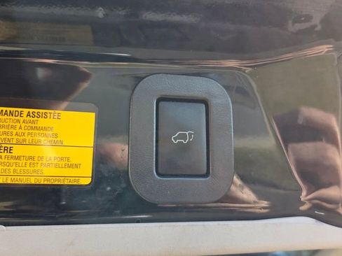 Used 2014 Toyota Sienna Limited w/ Limited Premium Package FWD image 13