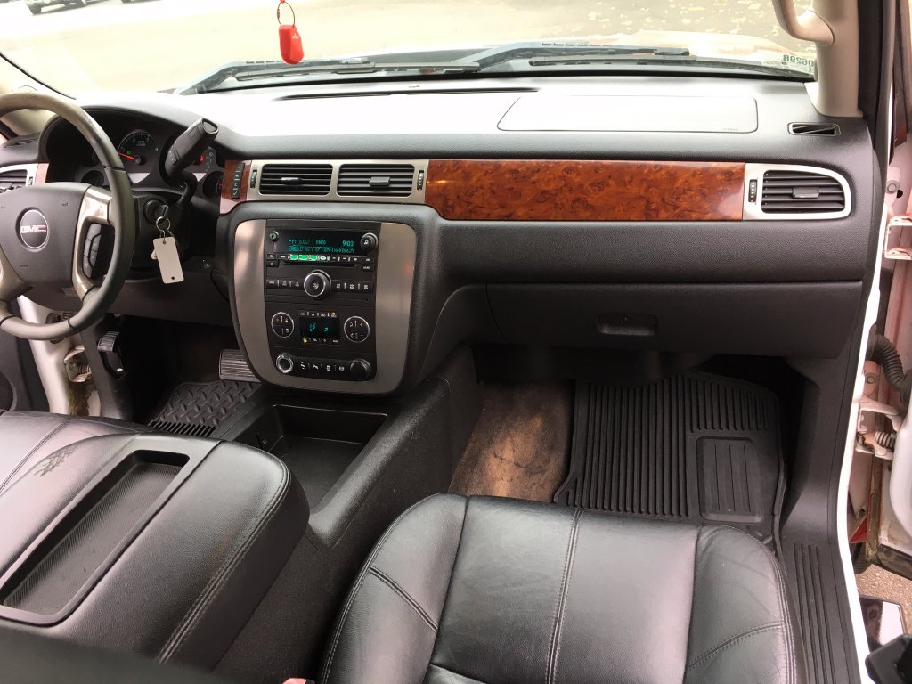Used 2012 GMC Sierra 3500 SLT w/ SLT Convenience Package AWD/4WD image 33