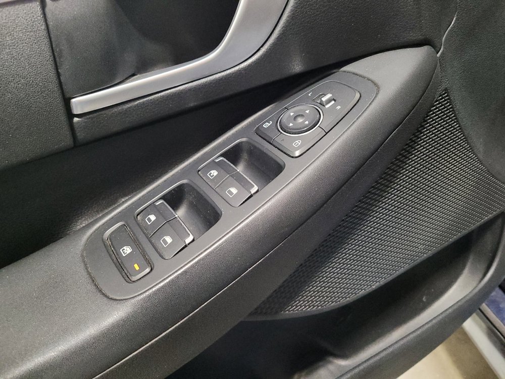 Used 2020 Hyundai Sonata SE w/ Cargo Package FWD image 27