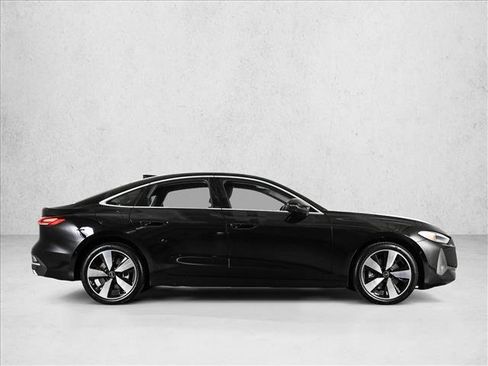 Used 2025 Audi A5 2.0T Premium w/ Convenience Package AWD/4WD image 4