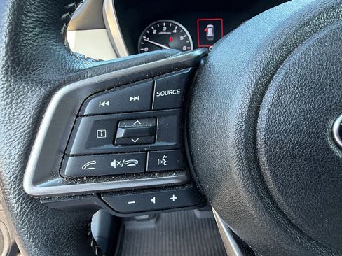 Used 2025 Subaru Outback Limited w/ Popular Package #2 AWD/4WD image 27