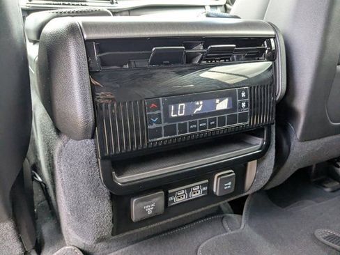 New 2026 Jeep Grand Wagoneer 2WD w/ 8-Passenger Seating Package image 16