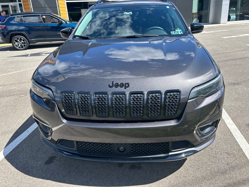 Certified 2023 Jeep Cherokee Altitude Lux w/ Mopar Interior Package AWD/4WD image 2