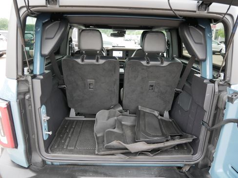 Used 2023 Ford Bronco Wildtrak AWD/4WD image 18