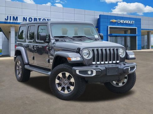 Used 2018 Jeep Wrangler Unlimited Sahara w/ Cold Weather Group AWD/4WD image 1