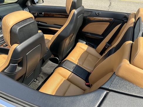 Used 2016 Mercedes-Benz E 550 Cabriolet image 31