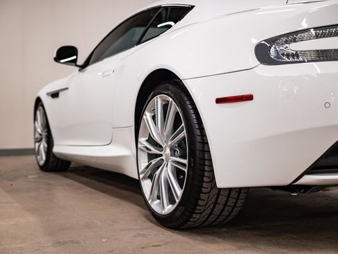 Used 2012 Aston Martin Virage Coupe image 35
