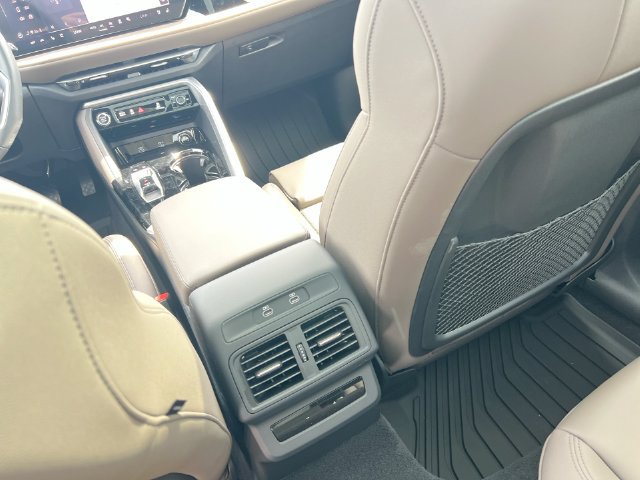 Used 2025 Audi Q5 Premium Plus AWD/4WD image 32