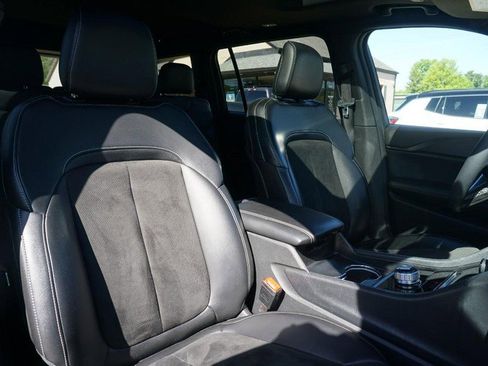 Used 2024 Jeep Grand Cherokee L Altitude AWD/4WD image 31