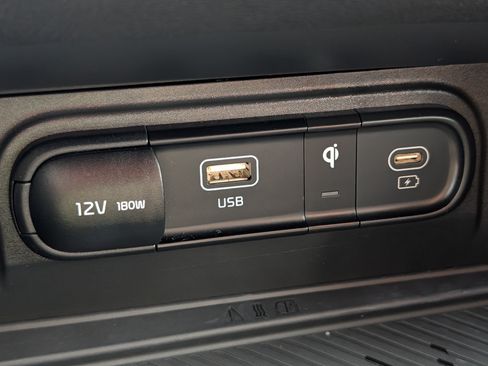 Certified 2023 Kia Sportage X-Line AWD/4WD image 33