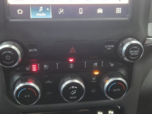 Used 2022 RAM 1500 Laramie w/ Sport Appearance Package image 41