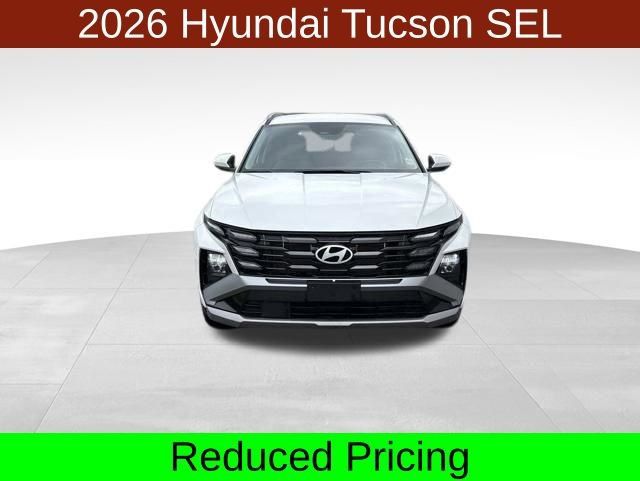 Used 2026 Hyundai Tucson SEL Plus AWD/4WD image 2