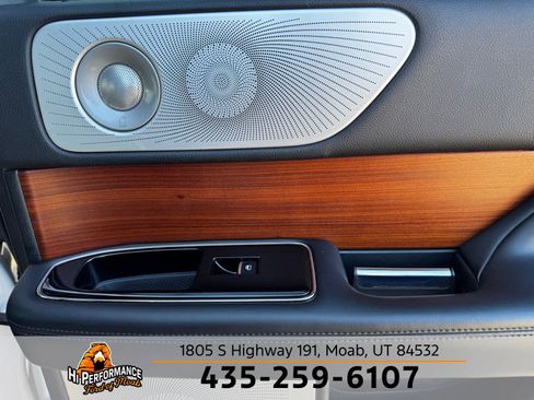 Used 2019 Lincoln Navigator Reserve w/ Cargo Package image 35