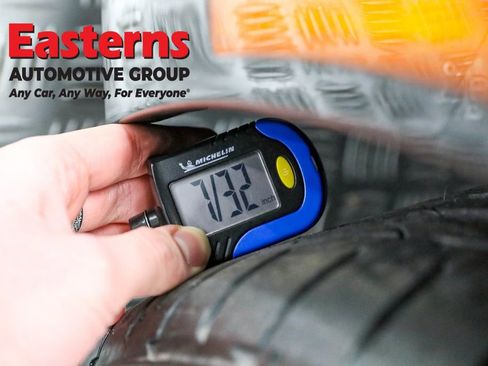 Used 2023 BMW 430i Convertible w/ M Sport Package image 25