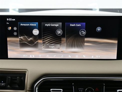 Used 2025 Nissan Armada Platinum Reserve image 14