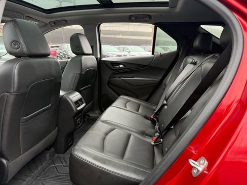 Used 2023 Chevrolet Equinox Premier image 33