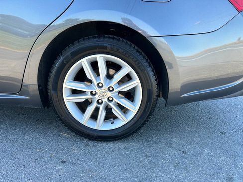 Used 2014 Toyota Avalon XLE image 22