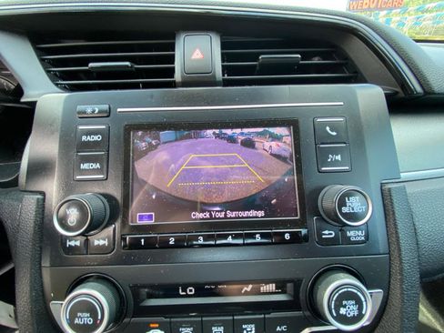 Used 2018 Honda Civic LX image 21
