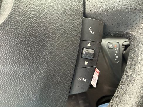 Used 2021 RAM ProMaster 2500 w/ Premium Appearance Group FWD image 15