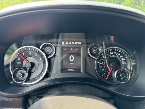 Used 2021 RAM 1500 Big Horn AWD/4WD image 9