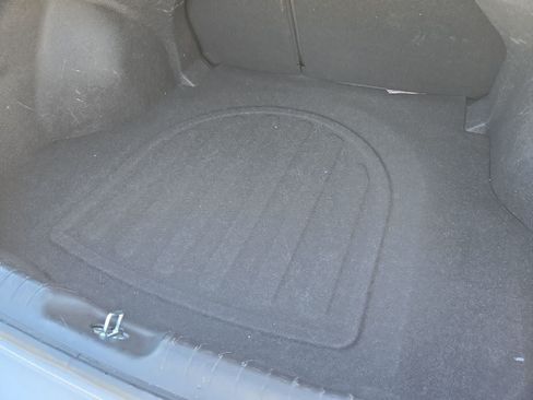 Used 2023 Hyundai Elantra Limited FWD image 34