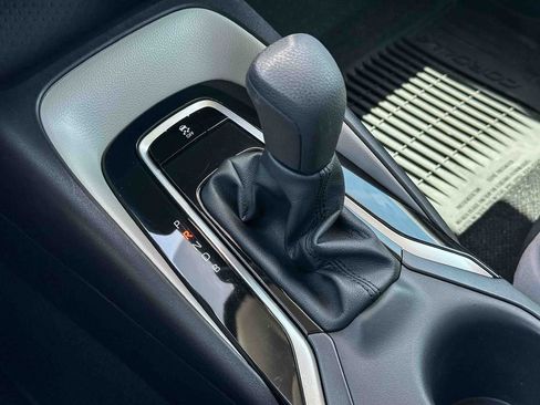 Certified 2026 Toyota Corolla LE FWD image 32