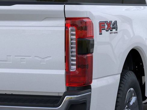 New 2026 Ford F350 Lariat w/ Lariat Ultimate Package image 41