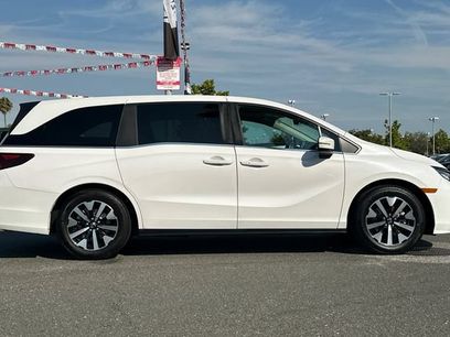Used 2025 Honda Odyssey EX-L