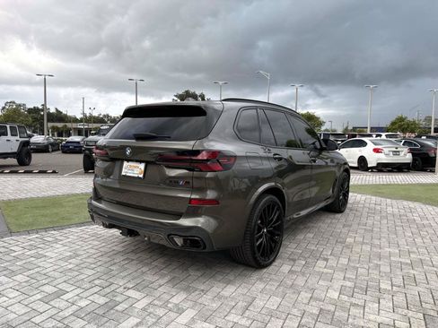 Used 2024 BMW X5 xDrive40i w/ M Sport Package AWD/4WD image 4
