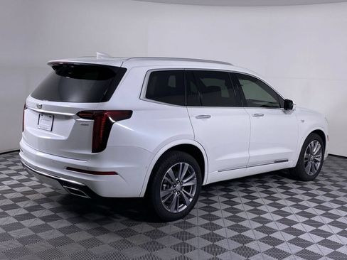 Certified 2024 Cadillac XT6 Premium Luxury w/ Technology Package FWD image 21