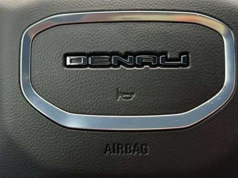 Used 2024 GMC Sierra 2500 Denali Ultimate AWD/4WD image 5